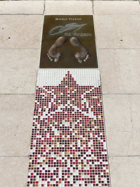 在当今快速 在当今快速